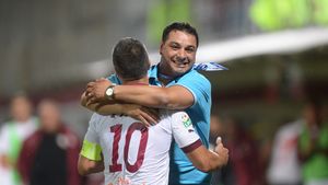 PĂ‚RUIALĂ‚ | Ganea spune că Pancu e bețiv după ce atacantul îi numise pe antrenori "cârpe fără demnitate": "Nu venea cu săptămânile la antrenament și știa toată lumea că bea non-stop"