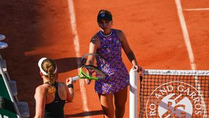 Scandal uriaș în tenis! Antrenor suspendat 12 ani pentru trucare de meciuri, după ce a colaborat cu Jelena Ostapenko, Sofia Kenin, dar și cu o româncă