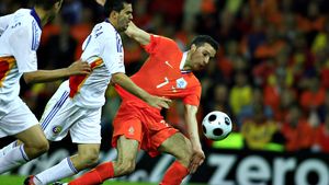 Zeu la United, la munca de jos la națională!** Van Persie e disperat: "Joc ORIUNDE!" Mesajul pentru Van Gaal