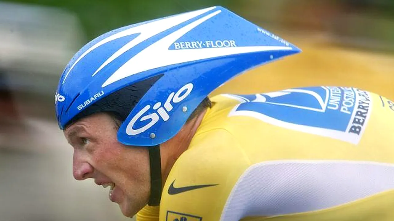 Greșelile trecutului îl bântuie pe Armstrong! Fostul ciclist n-a putut participa la o competiție de înot!

