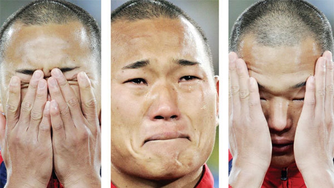 Mai rău ca în evul mediu: naționala Coreei de Nord umilită în public timp de șase ore