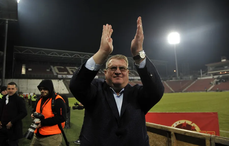 Iuliu Mureșan pare acum pe cai mari după ce l-a concediat pe Mircea Rednic