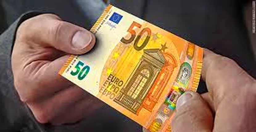 Trei doljeni, arestați pentru că au falsificat bancnote de 50 de euro