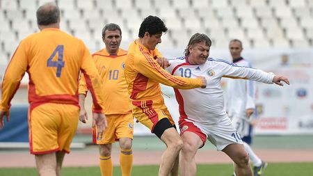 Aplaudați de Lupu și Narcis Răducan! Doi copii români merg la semifinalele Euro ca player escort