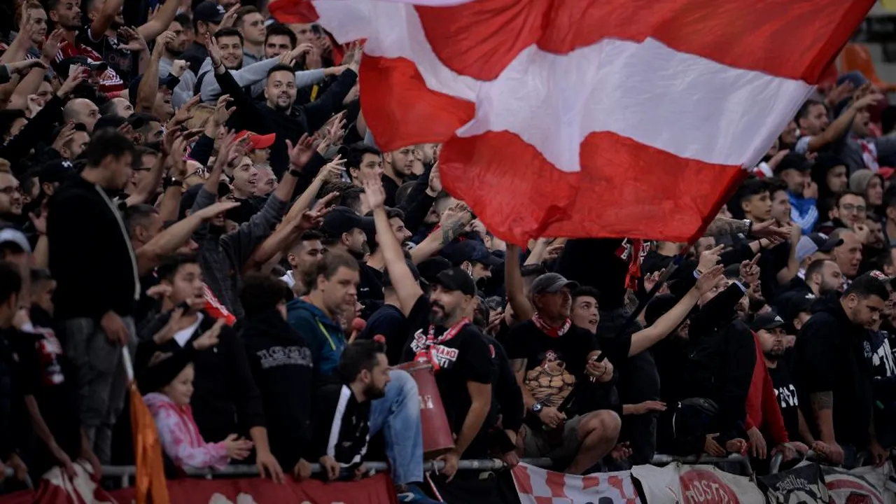 Ce nu s-a văzut la TV! VIDEO | Fanii lui Dinamo i-au alergat pe suporterii din PRA chiar pe gazonul Arenei, după ce susținătorii FCSB-ului au încercat să strice momentul dedicat lui Cătălin Hîldan