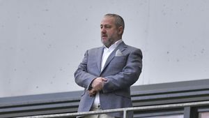 Mihai Rotaru, decizie de ultimă oră legată de plecarea de Universitatea Craiova! Patronul „juveților” a luat hotărârea imediat după eșecul cu Farul | EXCLUSIV