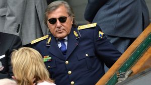 Ilie Năstase, replică memorabilă după ce a fost luat la rost că îmbracă uniforma de general: „M-am dus să împușc cu racheta de tenis!"