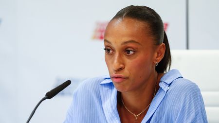 „Mă trezeam noaptea făcând sex fără acordul meu”. Medaliata de la Jocurile Olimpice, mărturisiri șocante despre relația toxică în care a trăit, deși a fost abuzată și înșelată