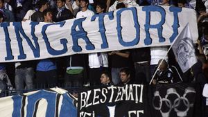 Vulcanul Craiova! Fanii Științei, isterizați de venirea lui Piți! "Imposibil! Păzea, venim!"