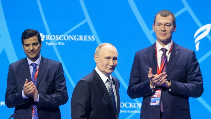 Rusia pregătește procese pentru condițiile impuse sportivilor la competiția din Brașov! Acuzațiile ministrului de la Moscova