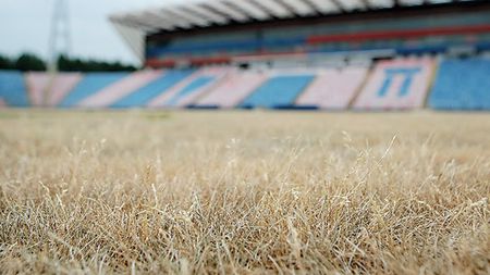 Se reface gazonul în Ghencea!** Echipa lui Reghe va juca pe Național Arena două meciuri