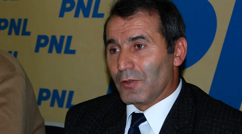 Viceprimarul Râmnicului explică de ce a intrat la vestiare înainte de meciul cu Corona:** 