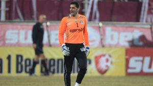 Coman bate apropouri:** "Aș accepta cu plăcere o convocare! Am vorbit cu Răzvan, nu de fotbal"