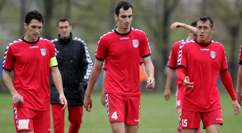 Buzoienii dau atacul** la 