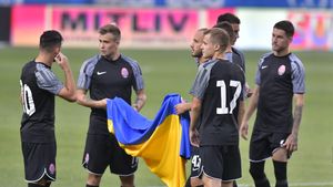 Universitatea Craiova, surpriză emoționantă pentru ucrainenii de la Zorya Lugansk! Ce au afișat oltenii pe tabela de marcaj | FOTO