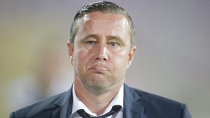 Reghecampf, noul antrenor al lui Arlauskis? Presa saudită avansează numele antrenorului român pentru a prelua pe Al Shabab Riad