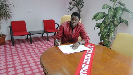 FOTO Issa Ba e OFICIAL "câine"!** Ce-și propune senegalezul în noul sezon și mesajul pentru fani