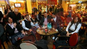 FOTO Momentul în care Steaua, Rapid, Dinamo, Poli și CFR au uitat de rivalități:** "Suflet lângă suflet"