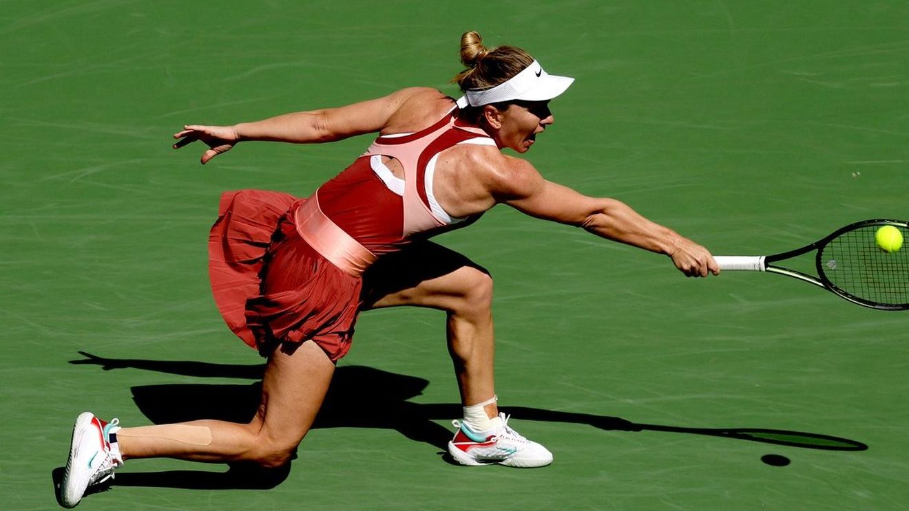 Simona Halep a lăsat-o cu gura căscată pe Petra Martic la Indian Wells! Lovitură fabuloasă din întoarcere reușită de româncă | VIDEO