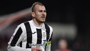 Bogdan Andone, avertisment sincer pentru Denis Alibec după eșecul cu CFR: „Dacă își dorește să plece, să își rezolve situația!”