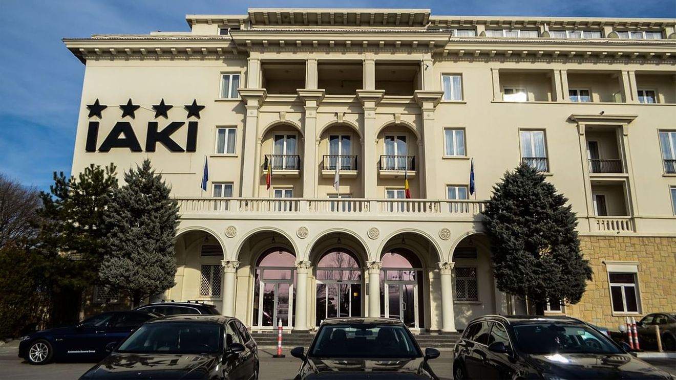 Cât cere Gică Hagi pentru 3 zile de cazare, de Paște, la hotelul Iaki! Are prețuri de „Rege” și o ofertă bogată