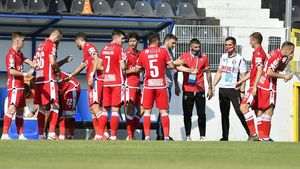 Dinamo nu a scăpat de dezastrul COVID-19: „Mai avem probleme!” Anunțul lui Ionel Dănciulescu + Vești proaste dinspre doi jucători