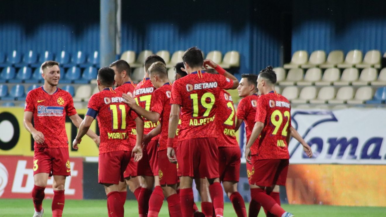 Fotbaliștii de la FCSB nu-l impresionează pe Marius Șumudică. „Eu aduc doar jucători pe care-i cunosc!”