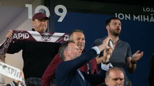 Chiar și impresarul lui Horațiu Moldovan le plânge de milă celor de la Rapid după transferul la Atletico Madrid: „Îmi pare rău pentru ei că au nimerit în situația asta” VIDEO