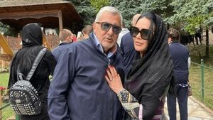 Surpriza senzațională de care a avut parte Ilie Năstase în ziua în care a împlinit 77 de ani: „Căutam asta!" Reacția savuroasă a soției tenismenului: „Arăți bine pentru 110 ani!"