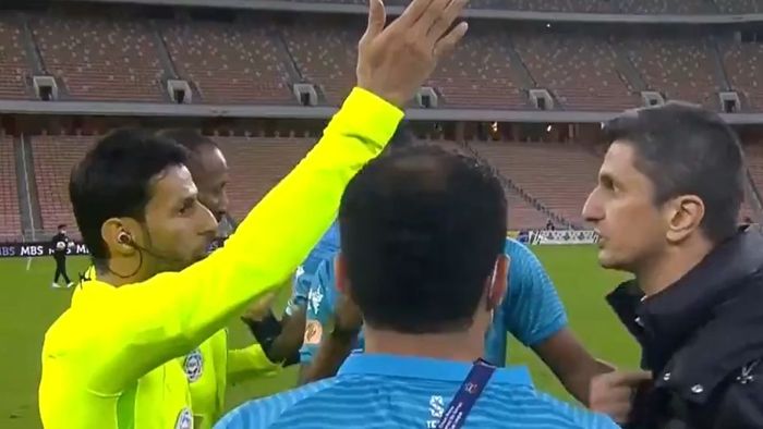 Răzvan Lucescu, reacție categorică după scenele șocante din derby-ul cu Al Ahli: „E prea mult! Este scandalos!”