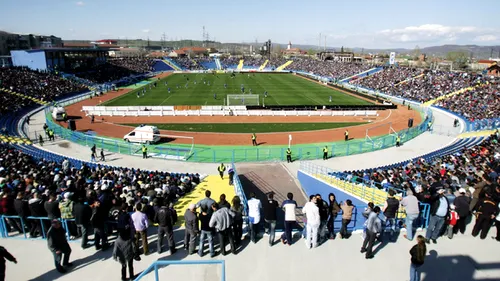 Pandurii-Steaua, meciul de inaugurare a nocturnei stadionului din Severin