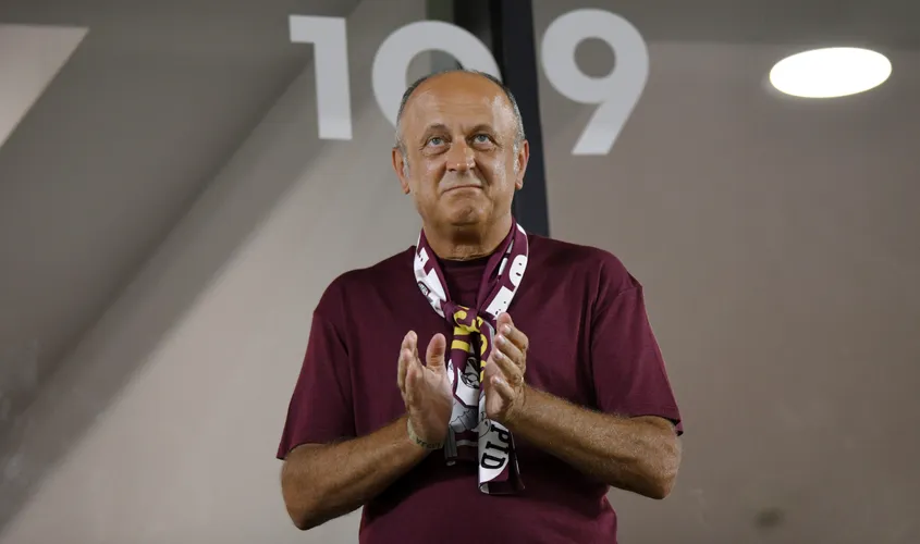 Revoluția transferurilor la Rapid. Victor Angelescu a anunțat măsuri fără precedent: „Vom tăia în carne vie”