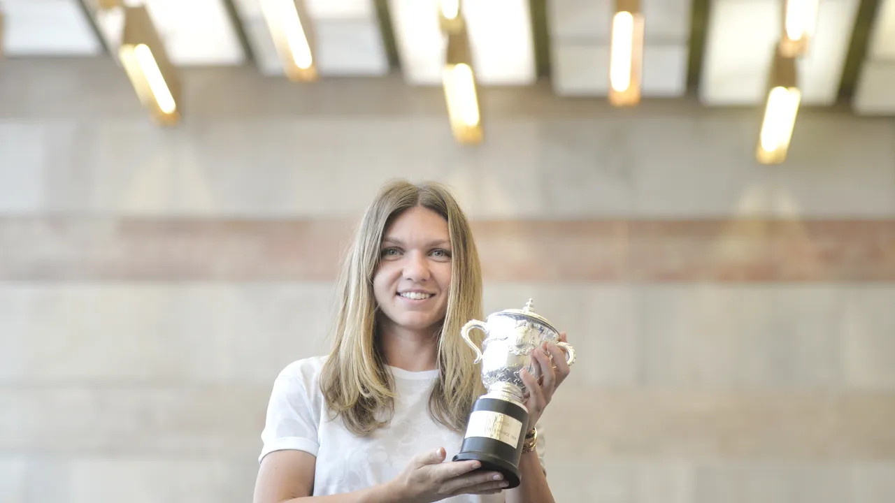 Halep poate câștiga încă un trofeu după ce triumful de la Roland Garros! E principala favorită la titlul de jucătoarea lunii mai. Simona poate fi votată aici