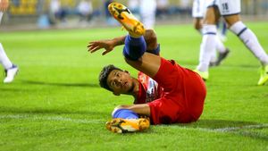 Florinel Coman, gest inconștient! A vrut neapărat să joace în meciul cu CFR Cluj, deși e accidentat! Cine l-a oprit | EXCLUSIV