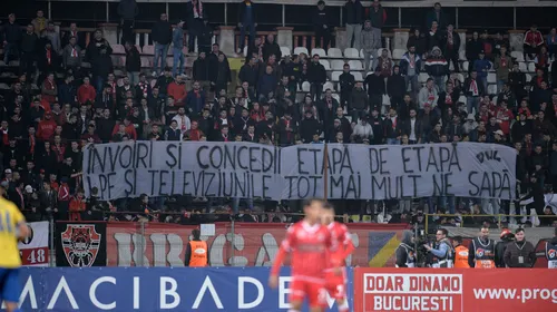 Le-a ajuns. FOTO | Banner-ul prin care suporterii lui Dinamo au protestat la revenirea lui Rednic: „Tot mai mult ne sapă!”