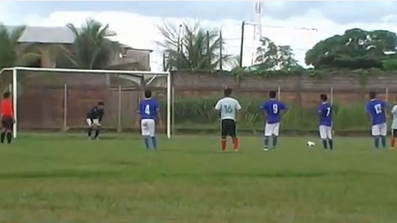 VIDEO | Cel mai penibil penalty bătut în acest an. Execuția care l-a umplut de rușine în fața tuturor