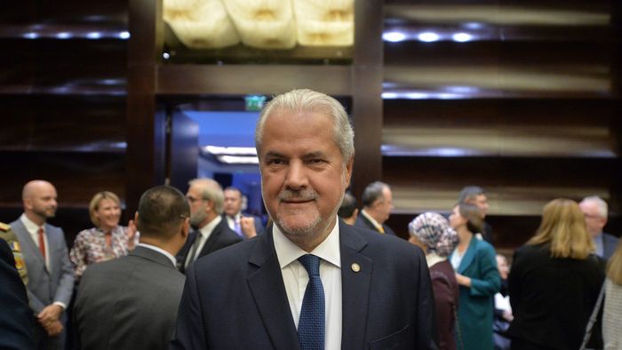 Dezvăluirile unui impresar de fotbal care a fost „coleg” de pușcărie cu Adrian Năstase, fostul premier al României: „Vorbea cu toată lumea”