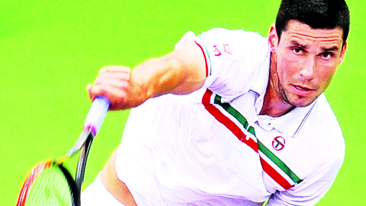 Victor Hănescu a coborât pe locul 90 în clasamentul ATP