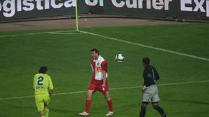 Zapata: "Marius Niculae e cel mai murdar atacant"**