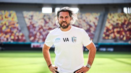 Șomer în handbal timp de 14 luni, Adi Vasile s-a pus cu „burta pe carte”! Pentru ce meserie a optat noul și vechiul antrenor de la CSM București. EXCLUSIV