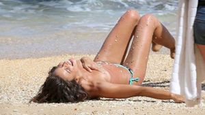 FOTO: Irina Shayk, pictorial topless pentru Sports Illustrated 