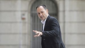 Ce fac românii cu apartamentele pe care le cumpără. Ionuț Negoiță, afaceristul cu avere de sute de milioane de euro, a dezvăluit noul trend imobiliar