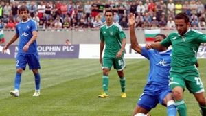 "Steaua m-a urmărit! Antrenorul lor a întrebat de mine!"** I se spune "micul Deco" și îl refuză pe Reghe înainte de a primi vreo ofertă