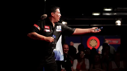 Gary Anderson este noul rege din darts, învingându-l pe Phil Taylor, legendarul jucător cu 16 titluri mondiale, în finala sa aniversară cu numărul 20 