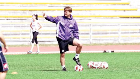 Uhrin "rupe ușa"!** Cehul își reziliază contrctul cu Poli Timișoara