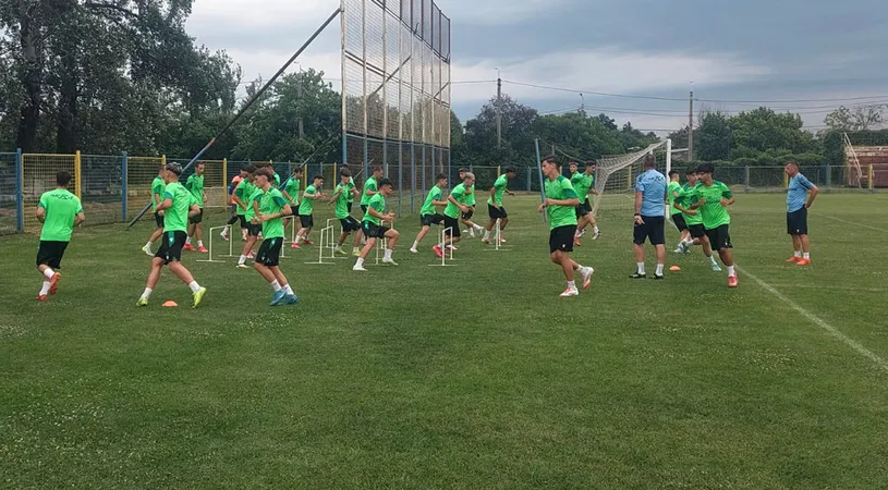 Carmel Bărbulescu și Valentin Bădoi fac echipă în Liga 3, după ce în sezonul trecut au colaborat la Gloria Buzău