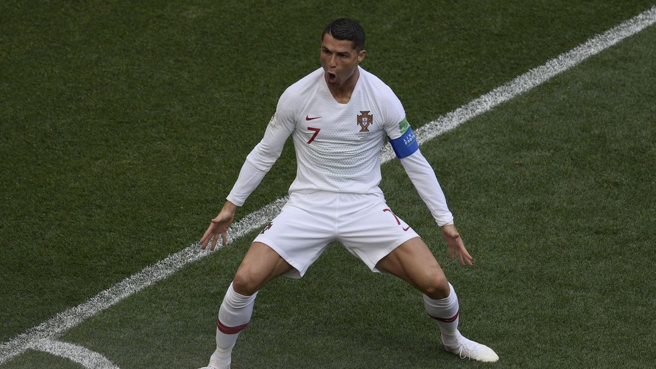 "O bestie!" Gică Hagi îl pune pe Ronaldo deasupra tuturor. Caracterizarea aparte a "Regelui" și opinia lui Mirel Rădoi: "Din păcate pentru Messi..."