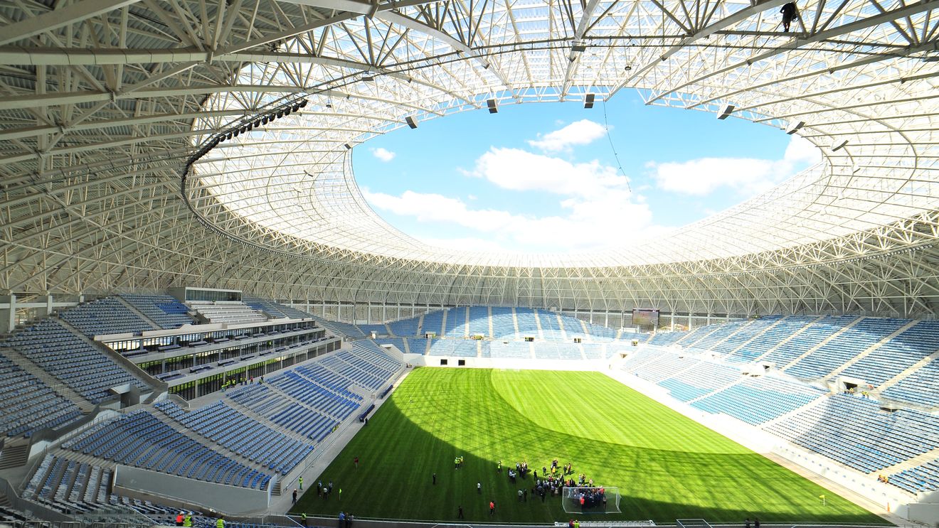 Incredibila epopee a stadionului de la Craiova. Cum a ajuns să fie "inaugurată" de nenumărate ori o arenă sportivă de 52,6 milioane de euro, dar cu probleme de construcție și a cărei finalizare a întârziat deja un an 