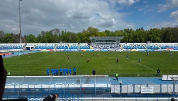 Protest în Copou! Fotbaliștii de la Poli Iași au refuzat să joace în debutul meciului cu Bistrița, iar la final și-au spus oful. ”E foarte, foarte greu! Suntem ca niște muncitori de pe șantier”