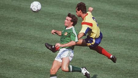 Scenariul SF care pare foarte posibil: tragere la sorți pentru stabilirea câșțigătoarei grupei? "Back in time": momentul în care criteriul inedit a fost folosit la Cupa Mondială și cum a afectat România